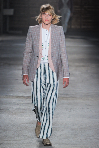 Alexander McQueen / - 2012